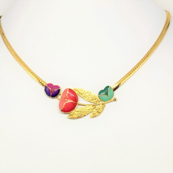 collier crocus