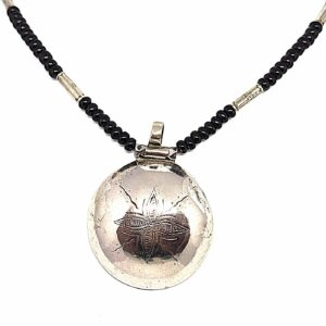 collier ony cabochon ag